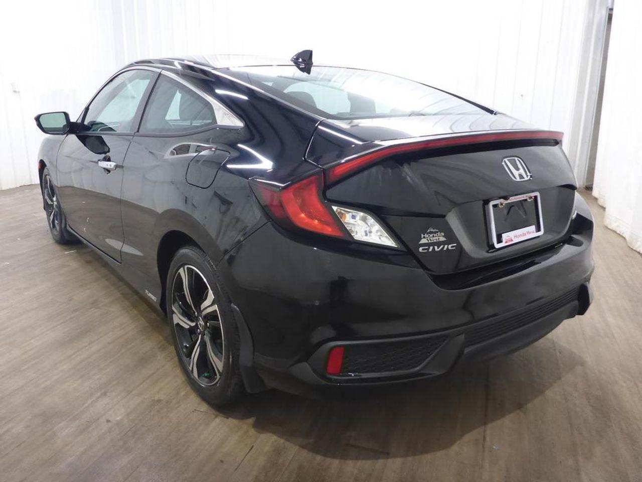 2017 Honda Civic Touring-4