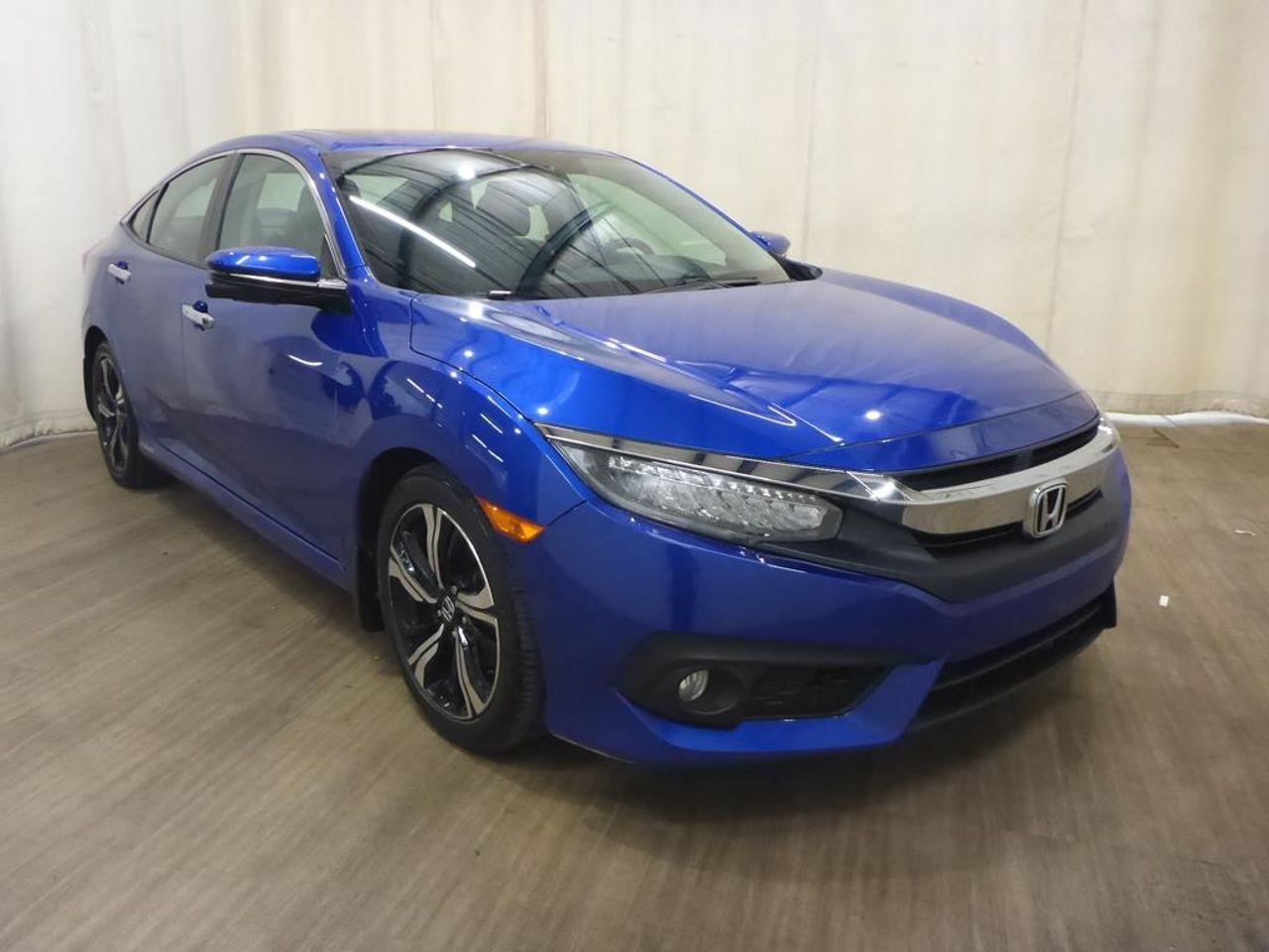 2017 Honda Civic Touring-0