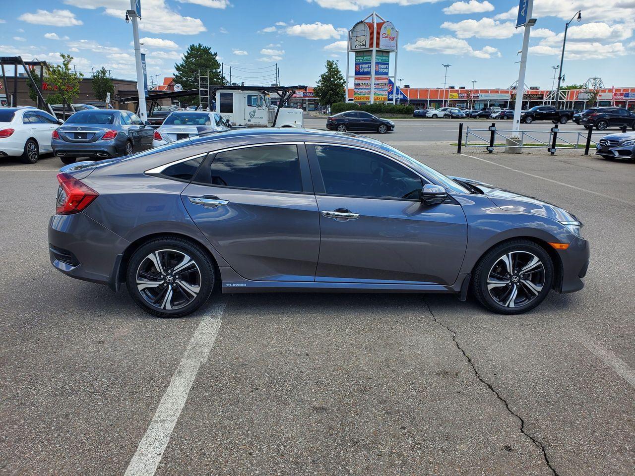 2017 Honda Civic Touring-3