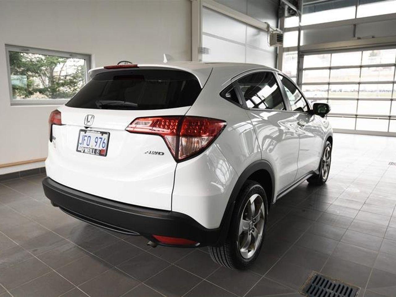 2017 Honda HR-V EX-3