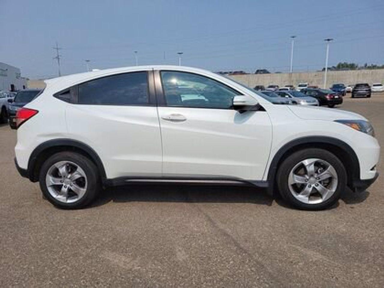 2017 Honda HR-V EX-3