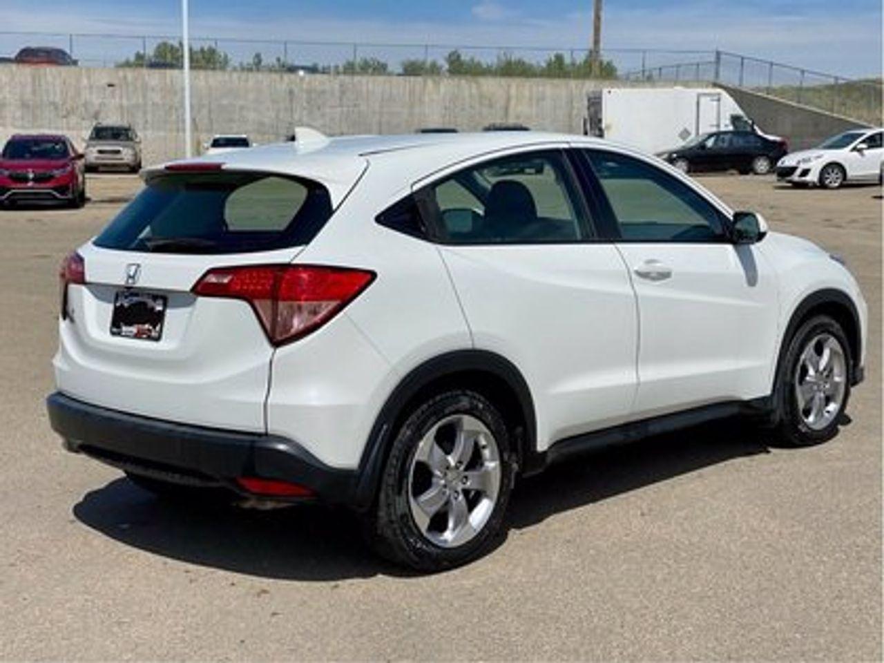 2017 Honda HR-V LX-4
