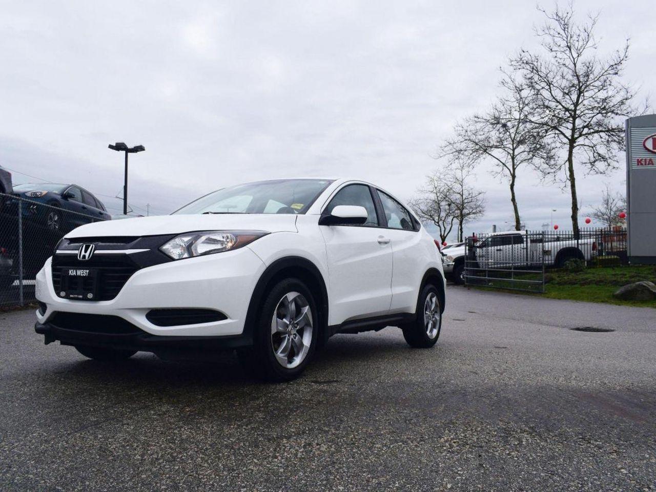 2017 Honda HR-V LX-0
