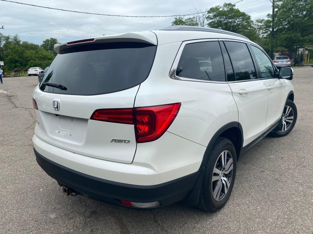 2017 Honda Pilot EX-4