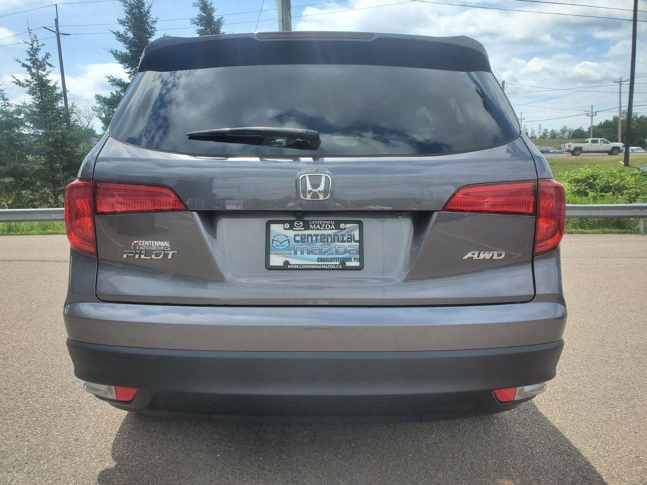 2017 Honda Pilot LX 4WD-4