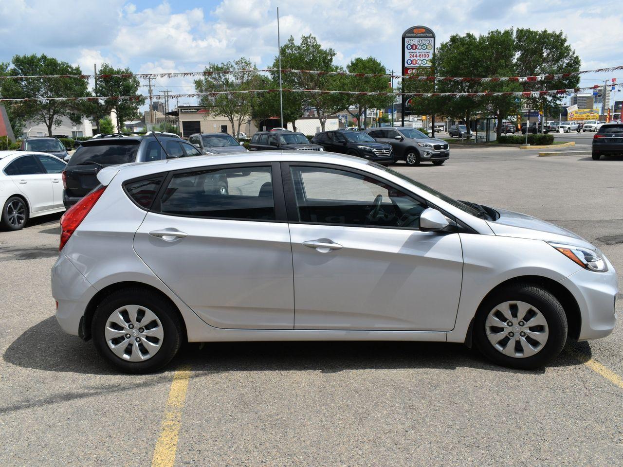 2017 Hyundai Accent GL-4