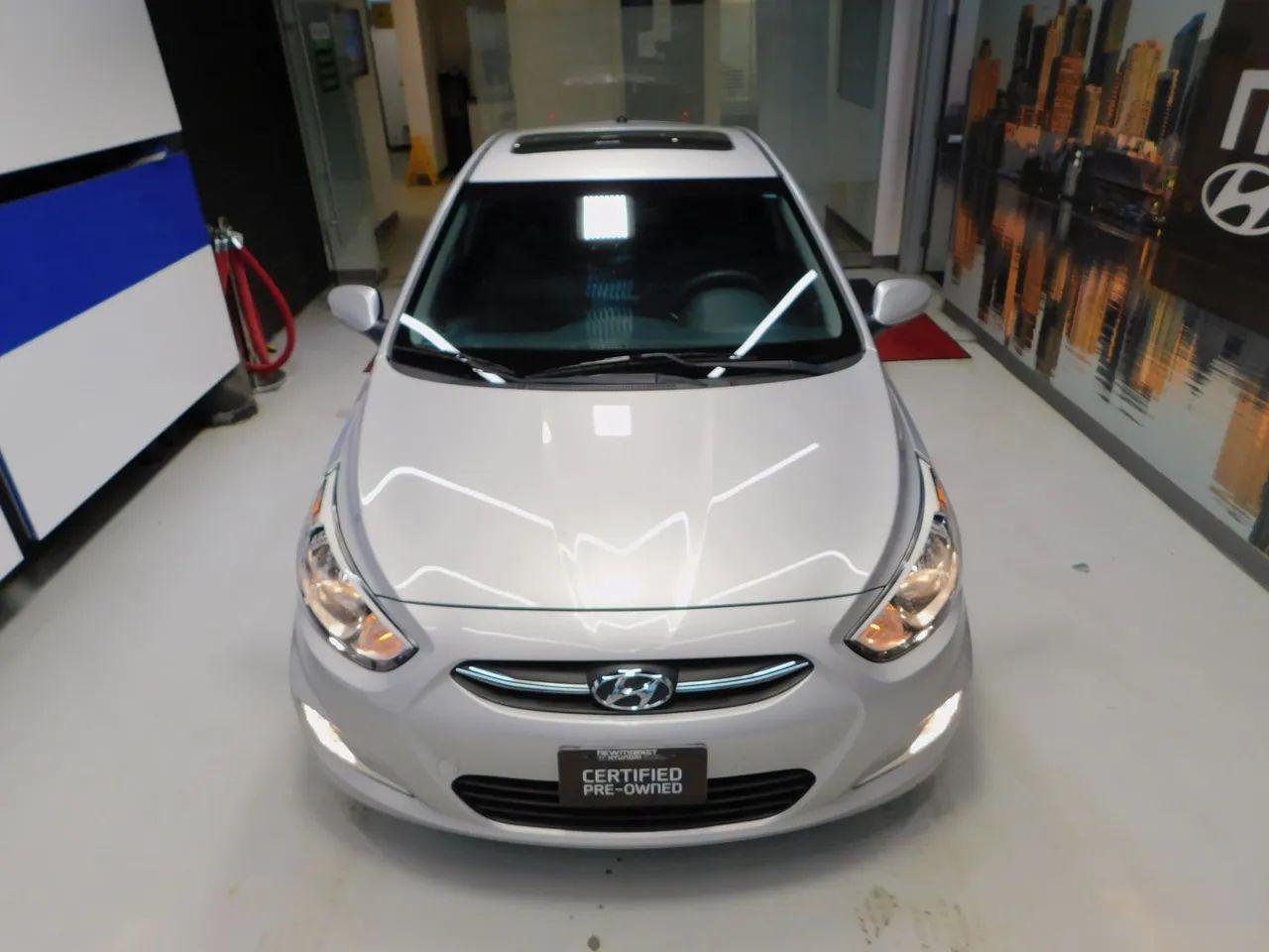2017 Hyundai Accent SE-3