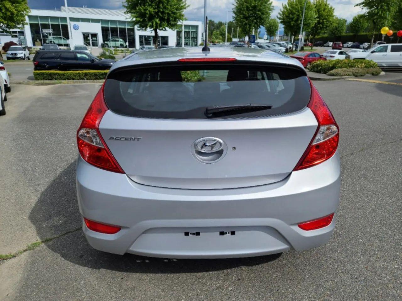 2017 Hyundai Accent -3