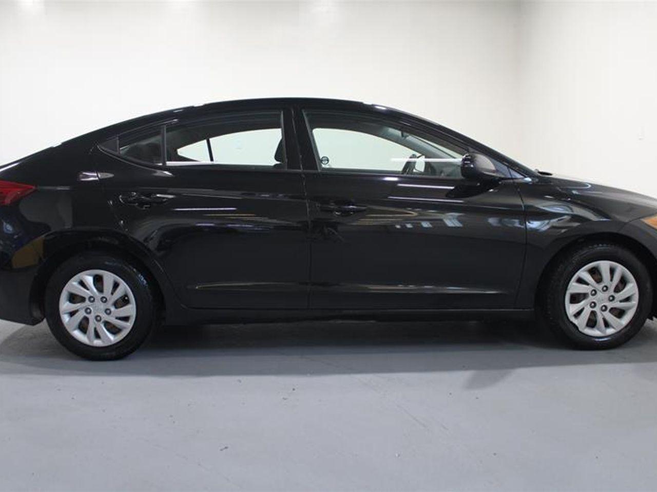 2017 Hyundai Elantra -0