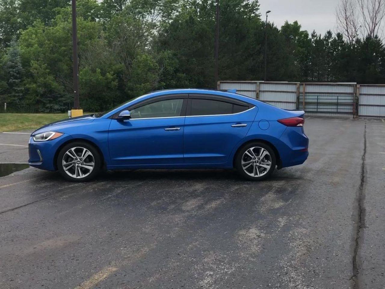 2017 Hyundai Elantra -4