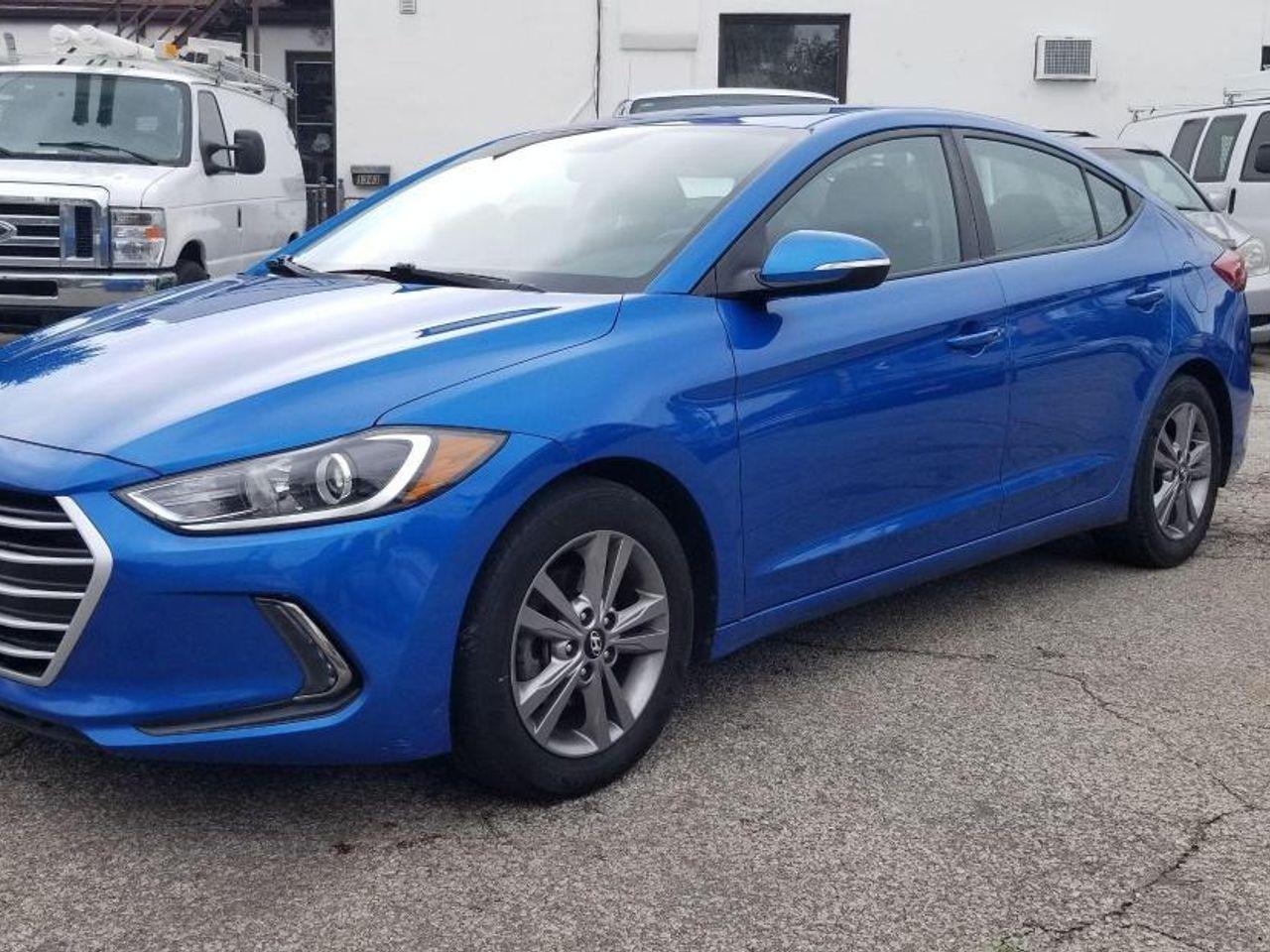 2017 Hyundai Elantra -2