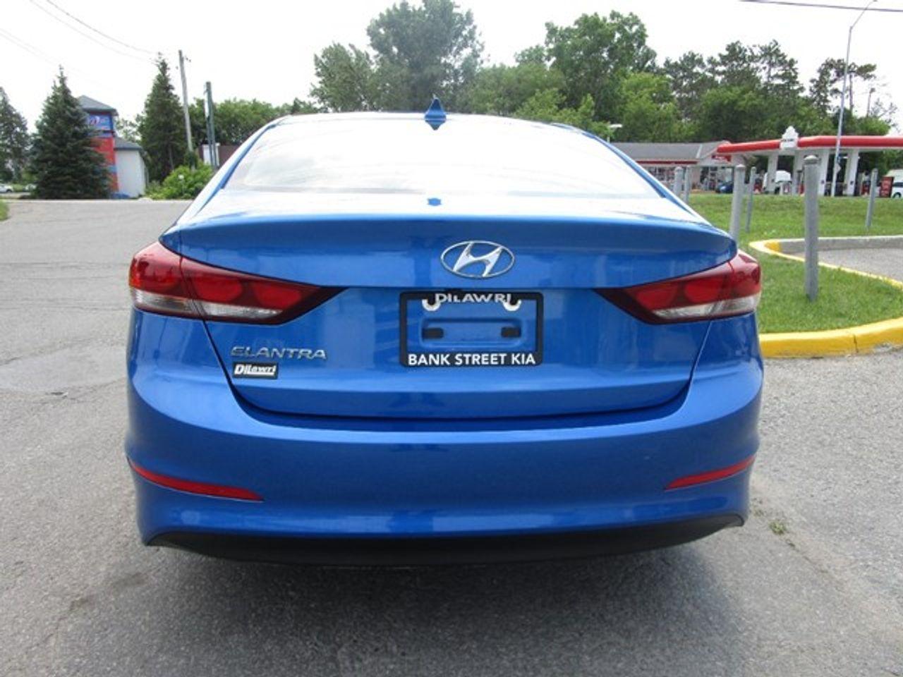 2017 Hyundai Elantra GL-3