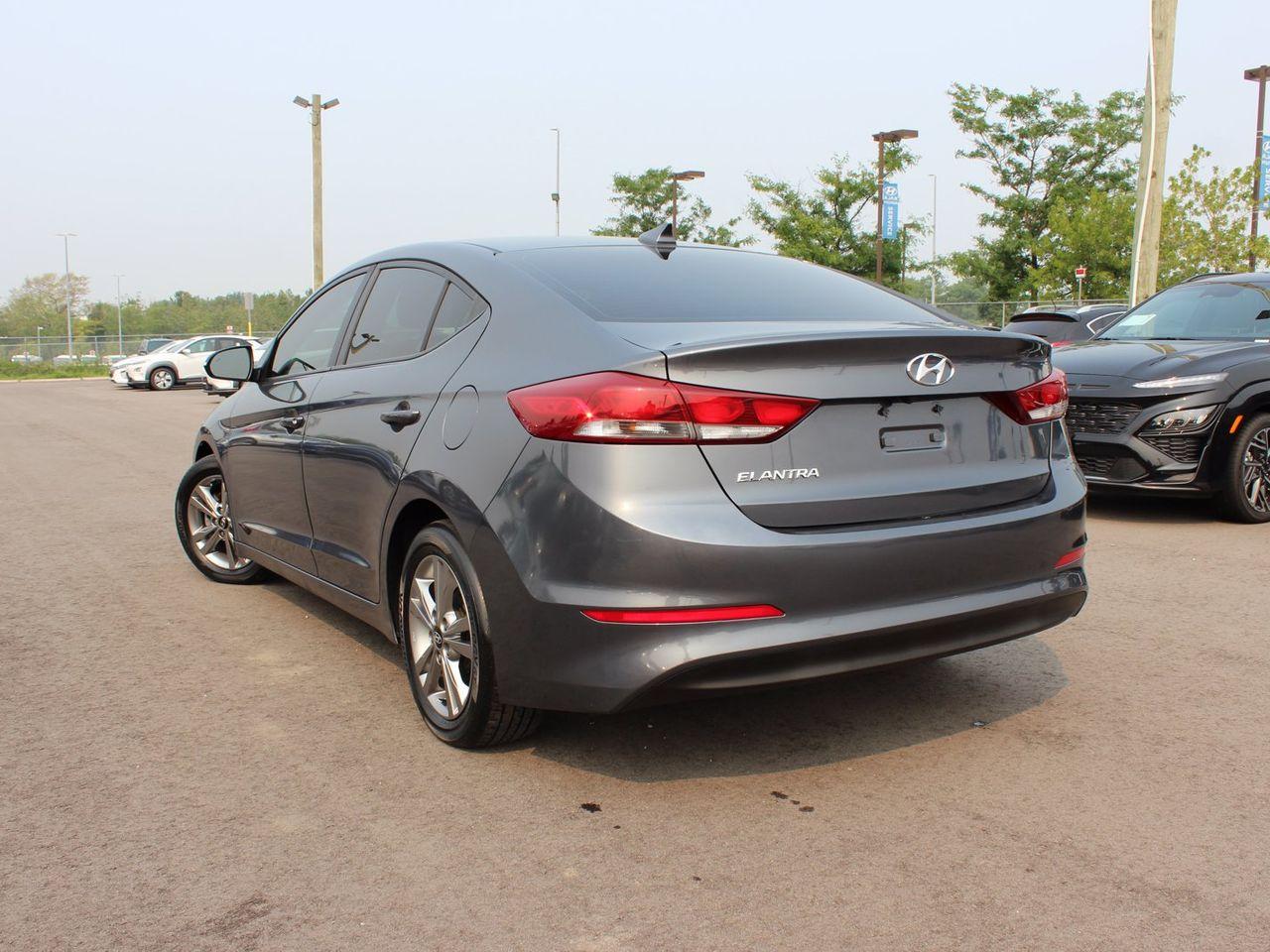 2017 Hyundai Elantra GL-4