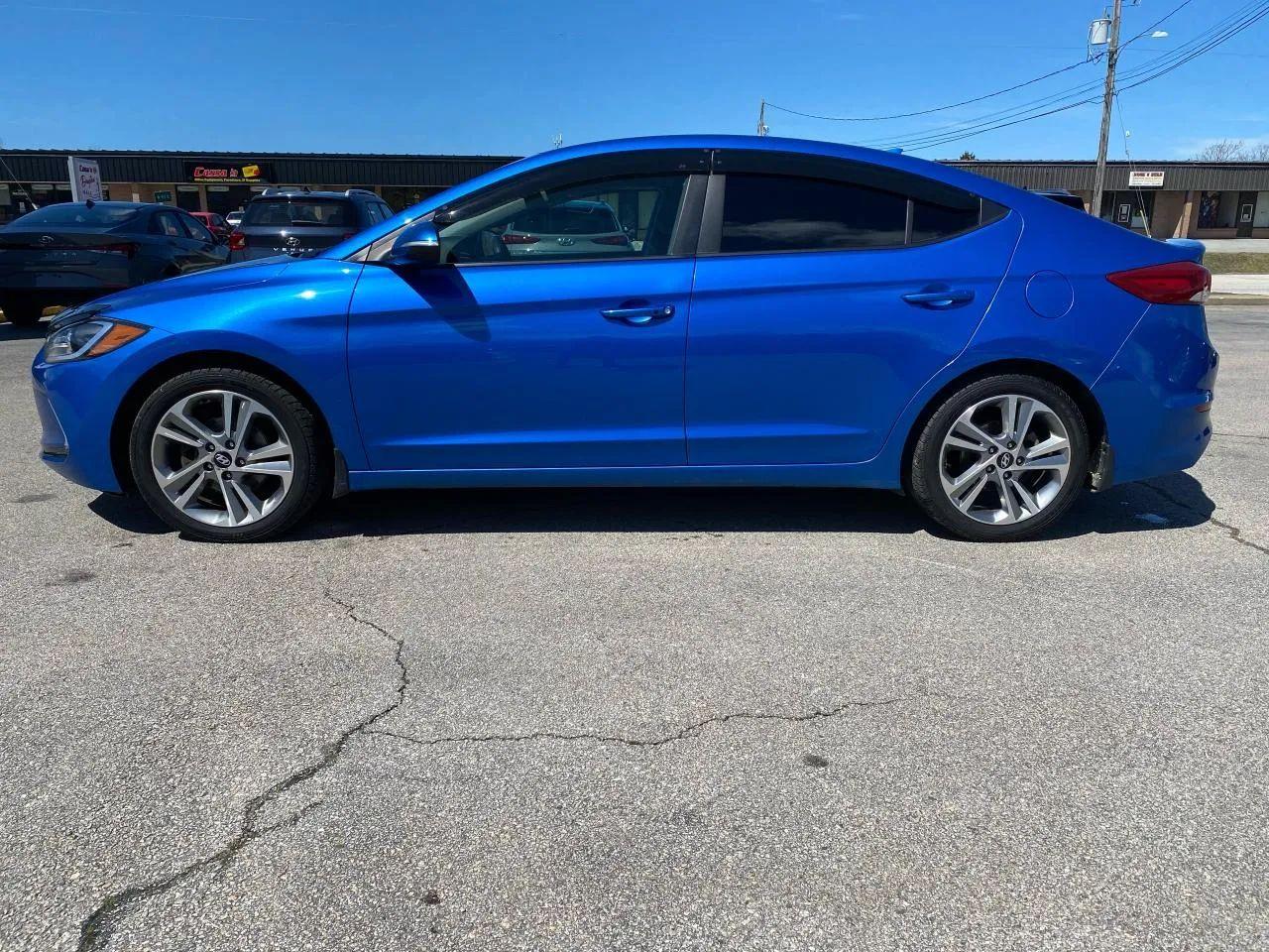2017 Hyundai Elantra GLS-3