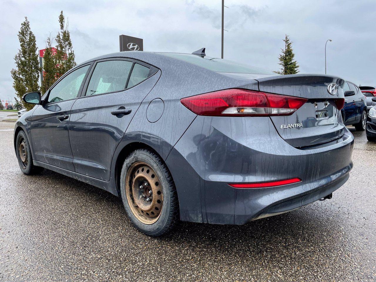 2017 Hyundai Elantra GLS-4
