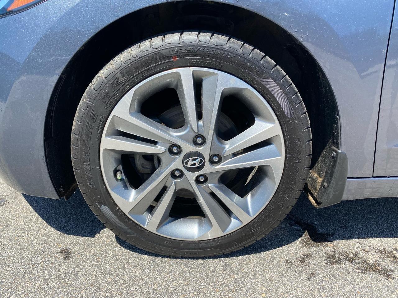 2017 Hyundai Elantra GLS-4