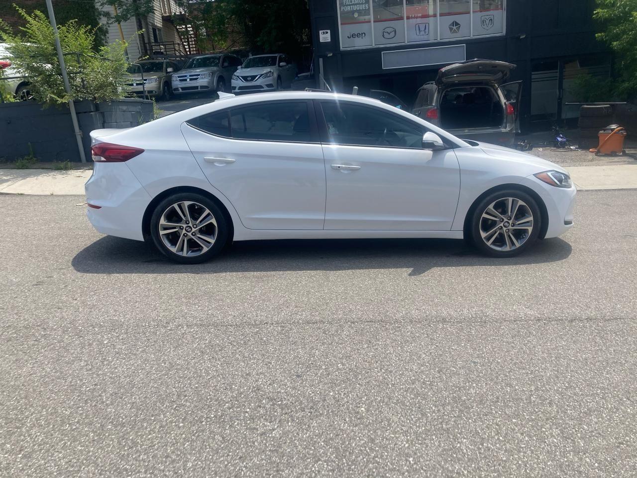 2017 Hyundai Elantra GLS-3