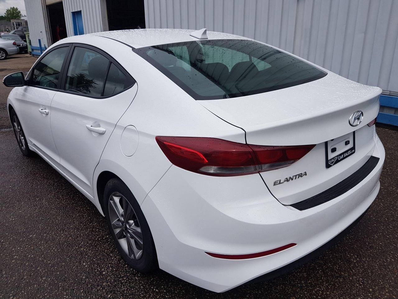 2017 Hyundai Elantra GL-2