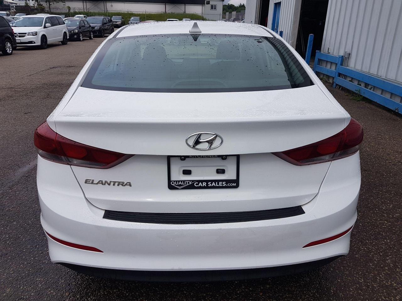 2017 Hyundai Elantra GL-3