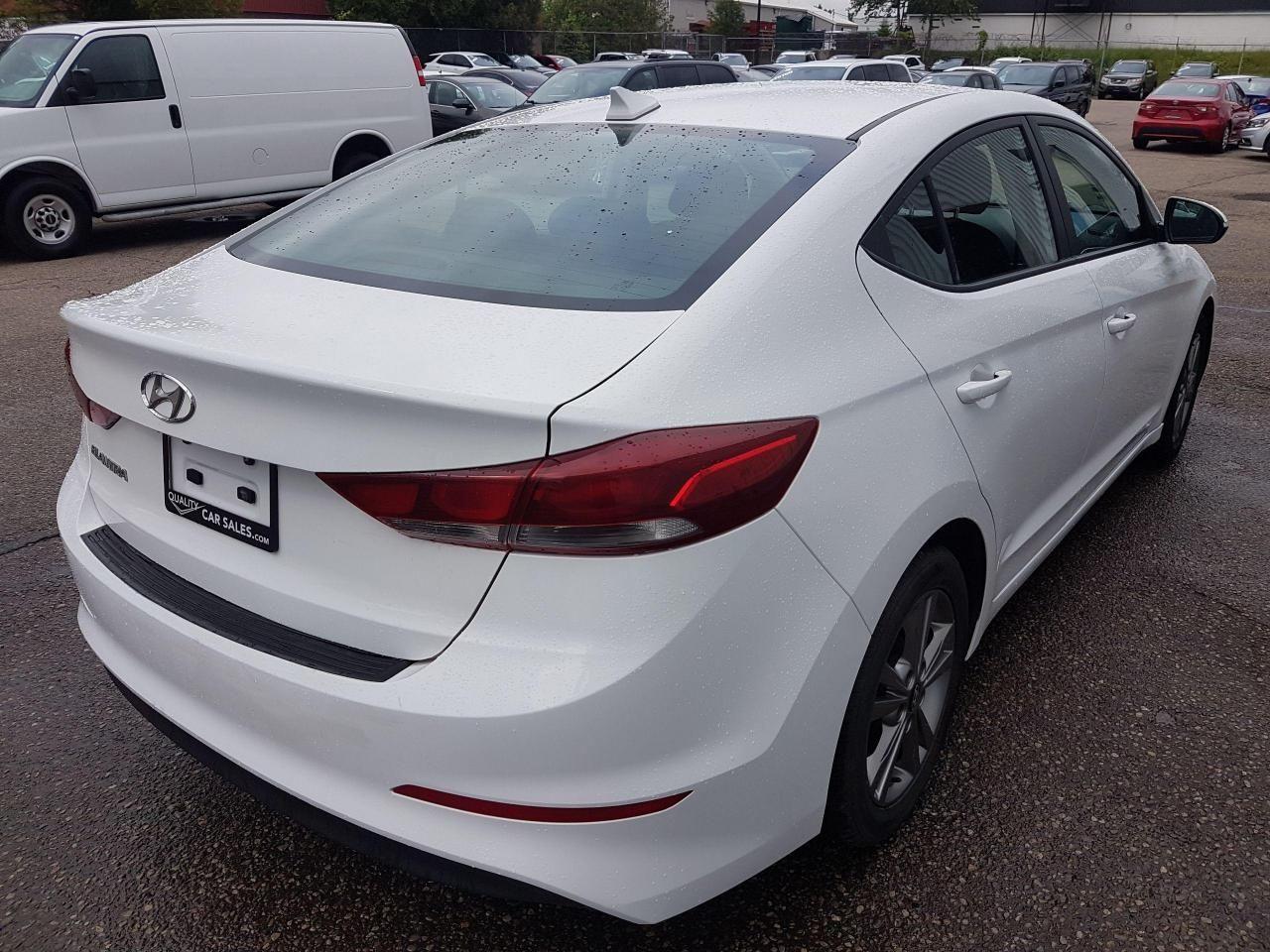 2017 Hyundai Elantra GL-4
