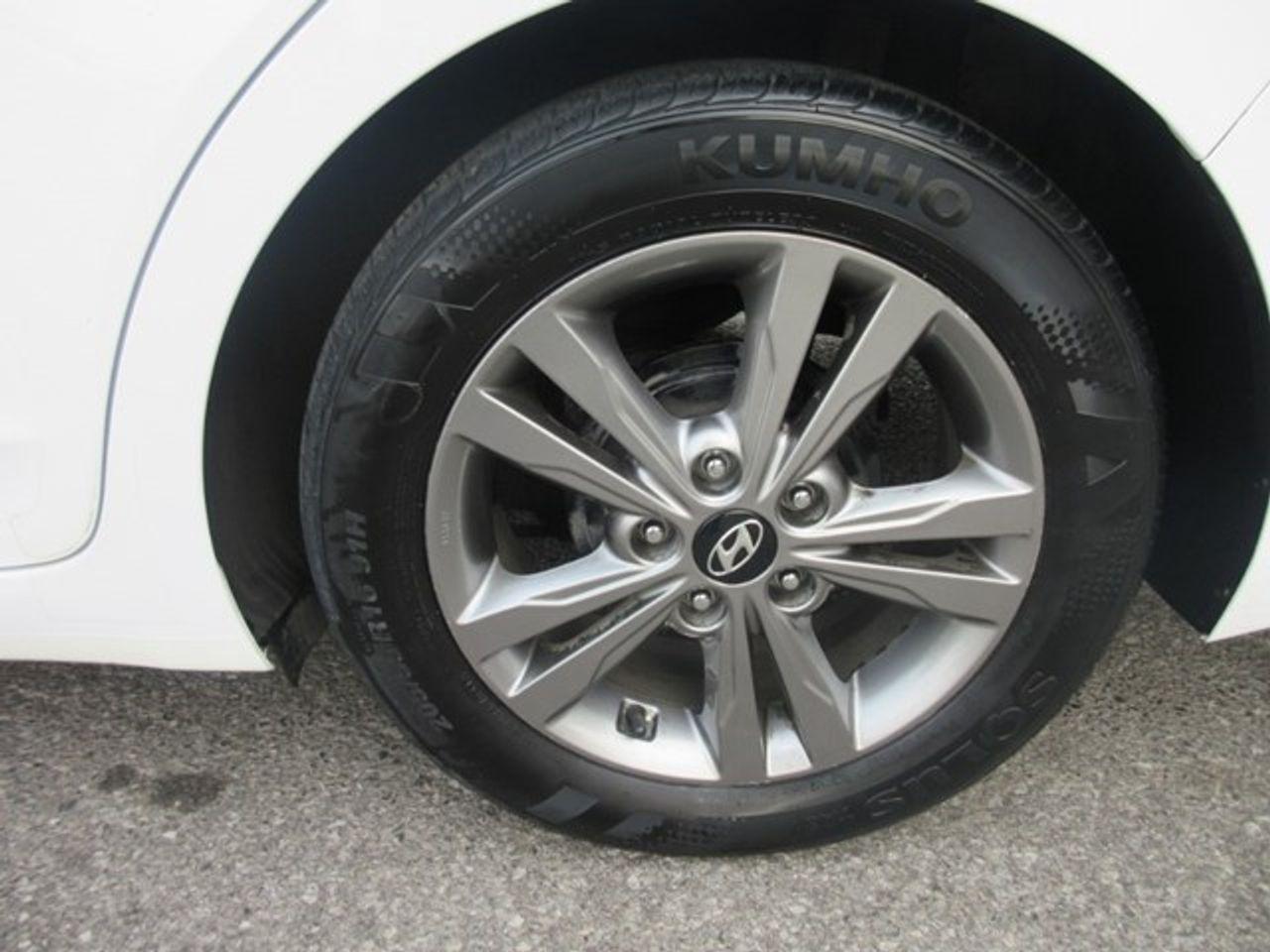 2017 Hyundai Elantra GL-2
