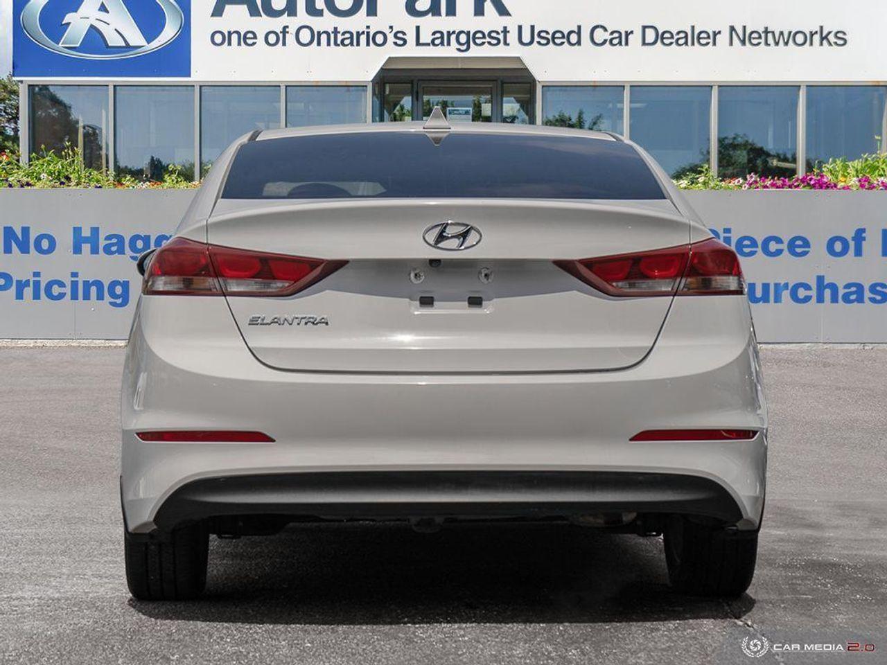 2017 Hyundai Elantra GL-4