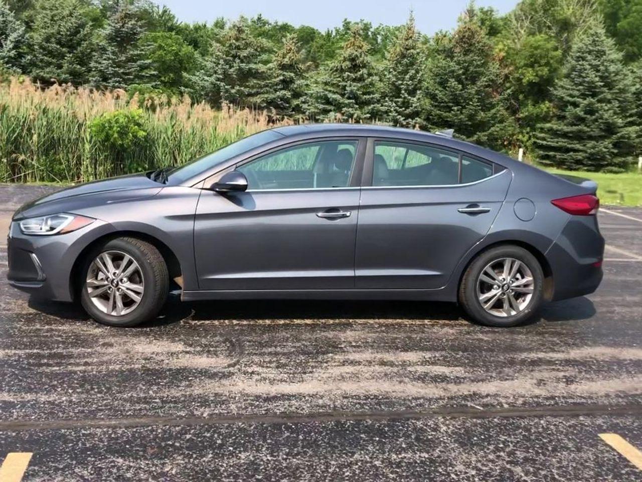 2017 Hyundai Elantra -4