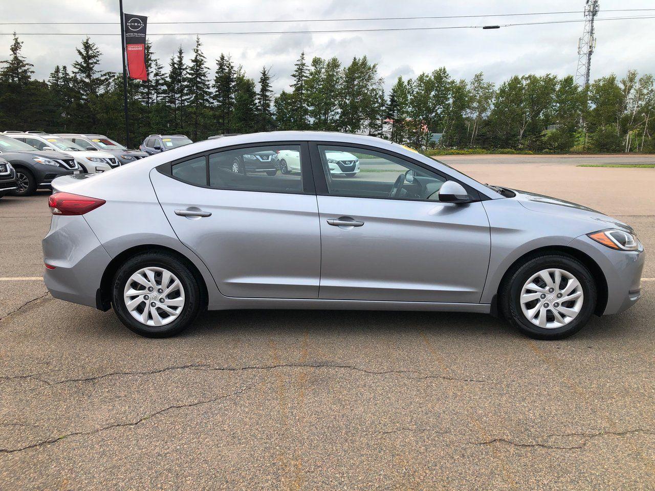 2017 Hyundai Elantra L-2