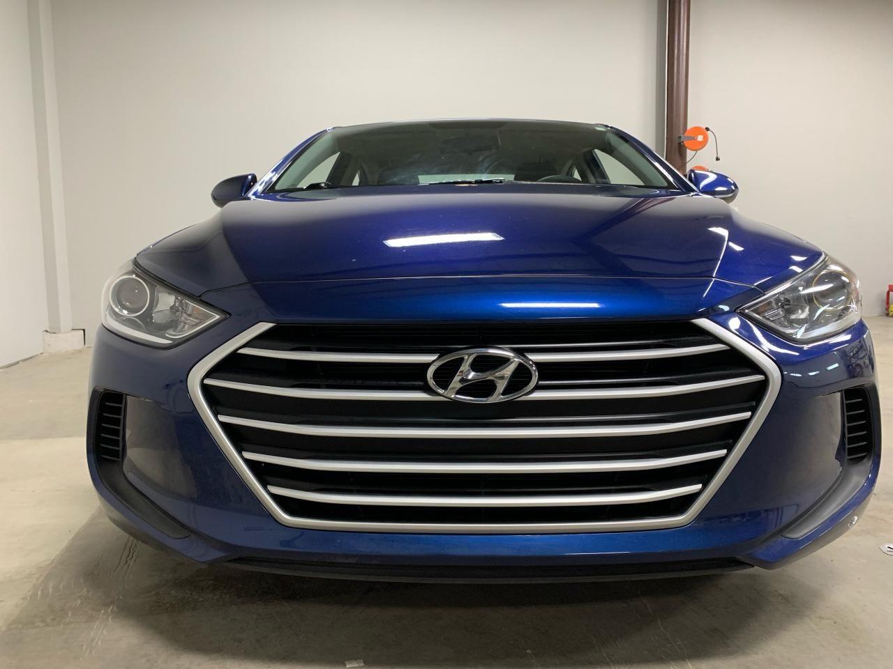 2017 Hyundai Elantra LE-1