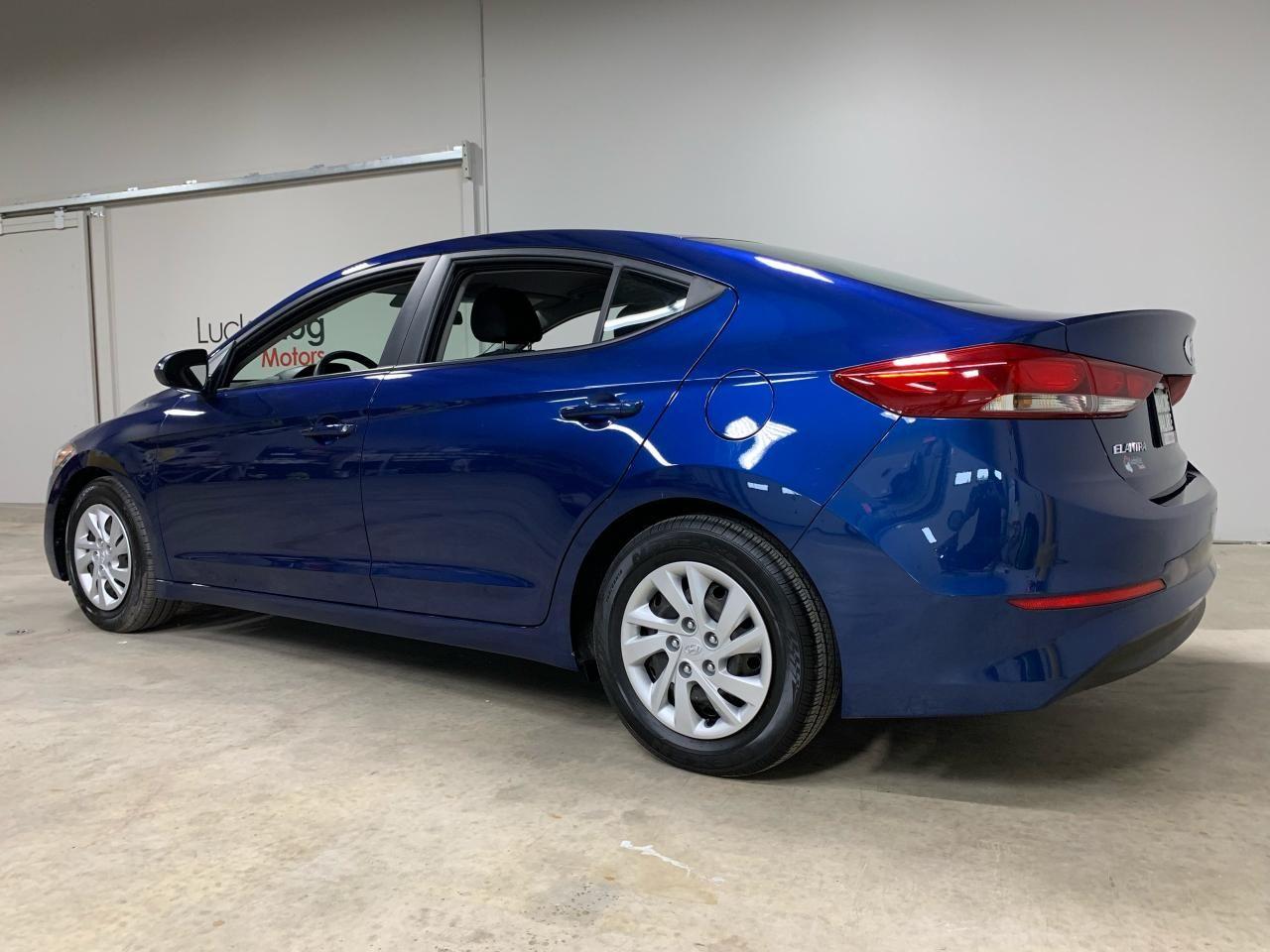 2017 Hyundai Elantra LE-4