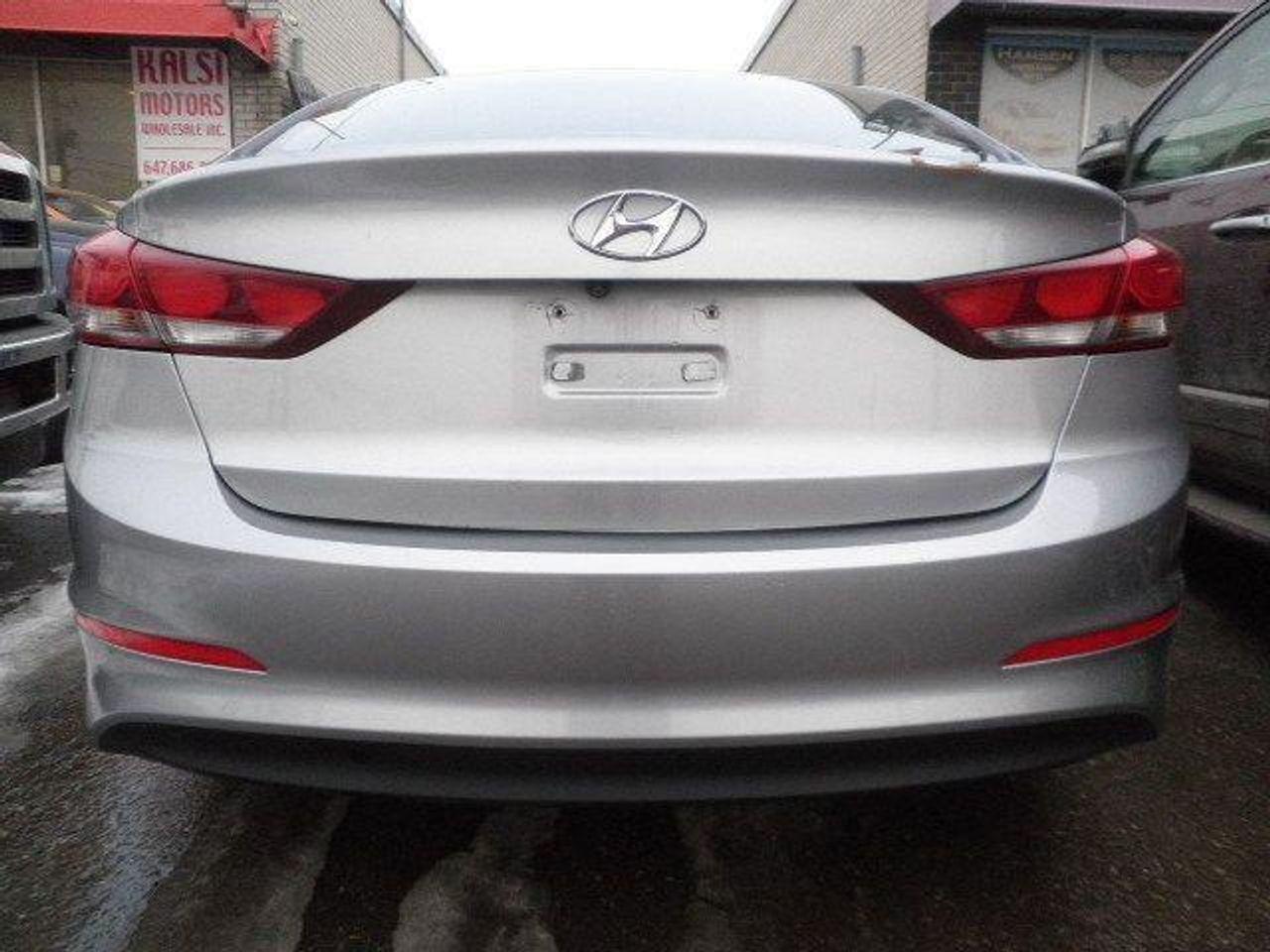 2017 Hyundai Elantra LE-3