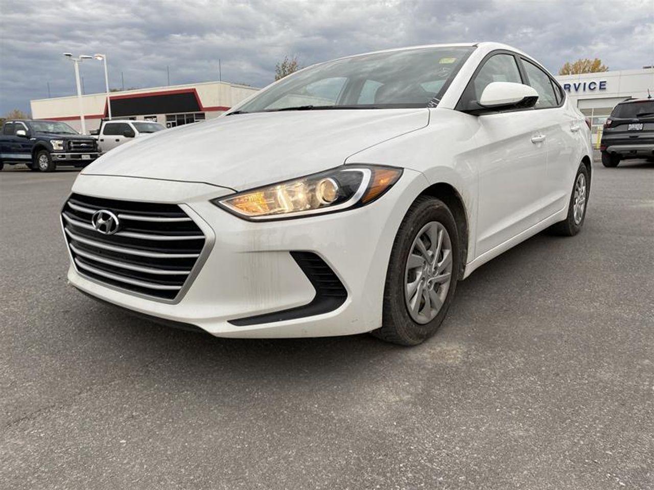 2017 Hyundai Elantra LE-0