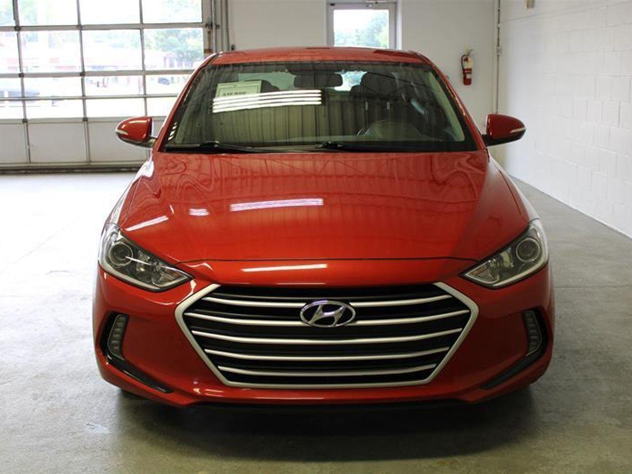 2017 Hyundai Elantra -2