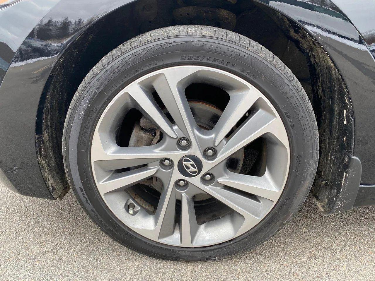 2017 Hyundai Elantra SE-4