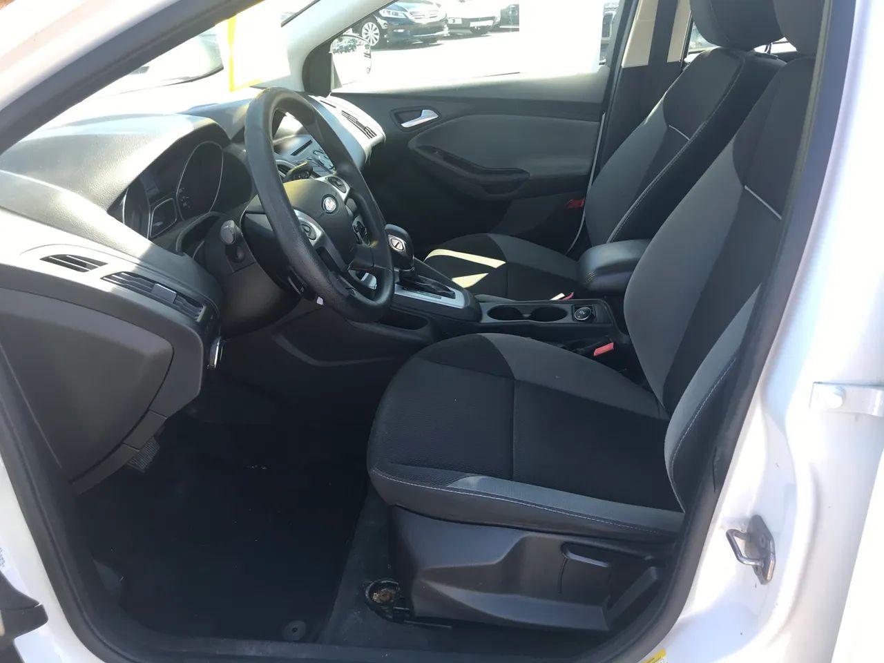 2017 Hyundai Elantra SE-4