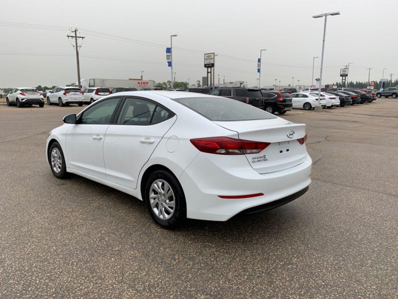 2017 Hyundai Elantra GL-3