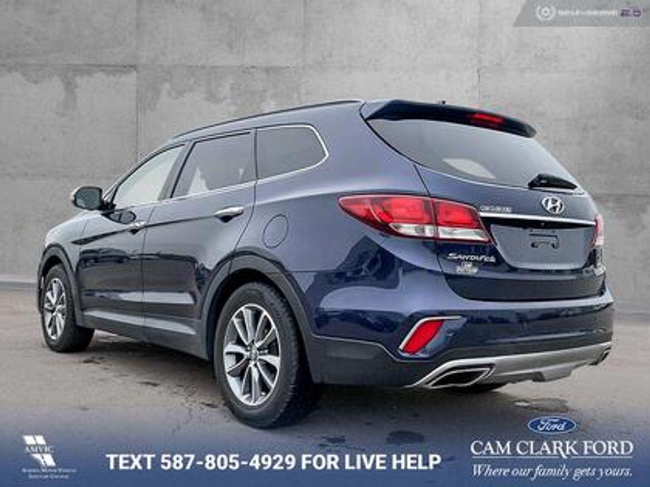 2017 Hyundai Santa Fe -3