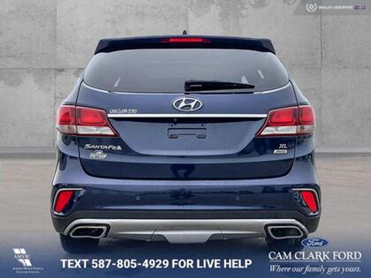 2017 Hyundai Santa Fe -4
