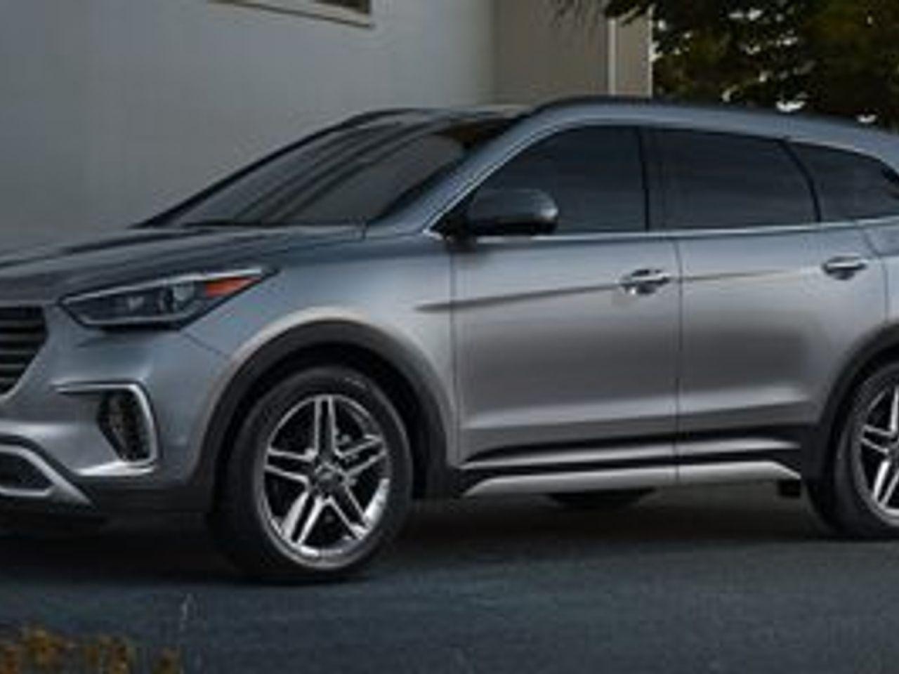 2017 Hyundai Santa Fe -0