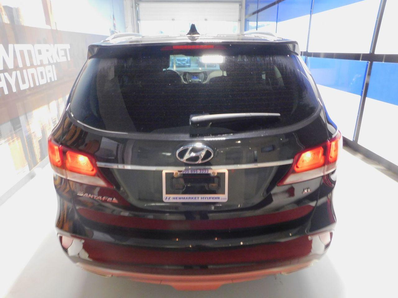 2017 Hyundai Santa Fe GL-4