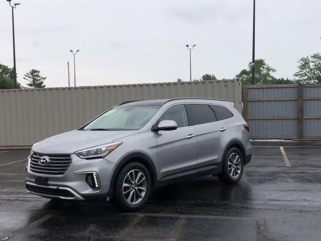2017 Hyundai Santa Fe -3