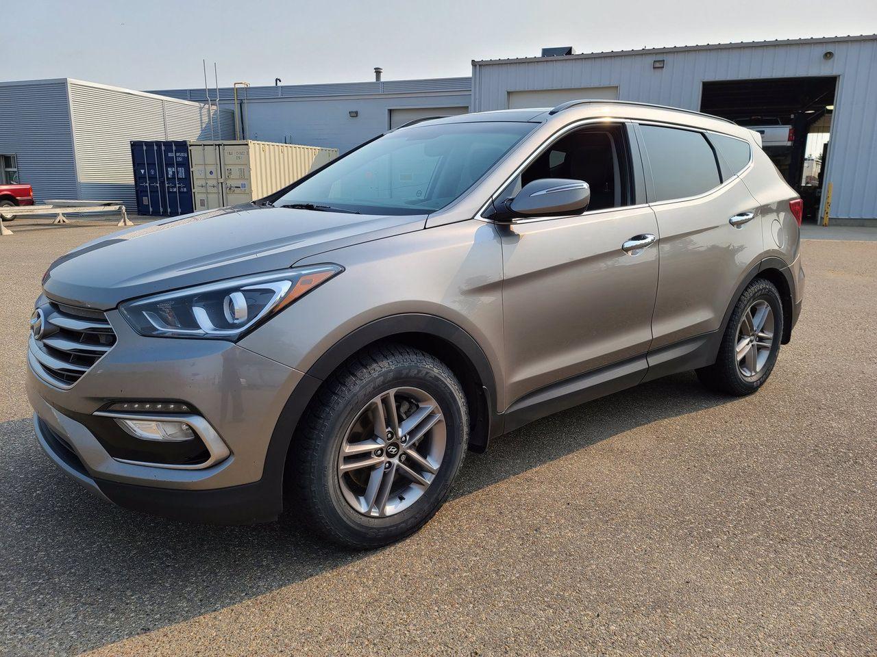 2017 Hyundai Santa Fe Luxury-3