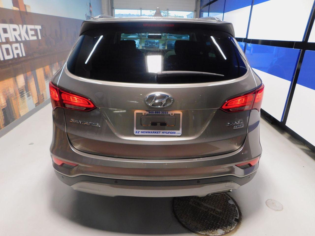 2017 Hyundai Santa Fe Premium-4