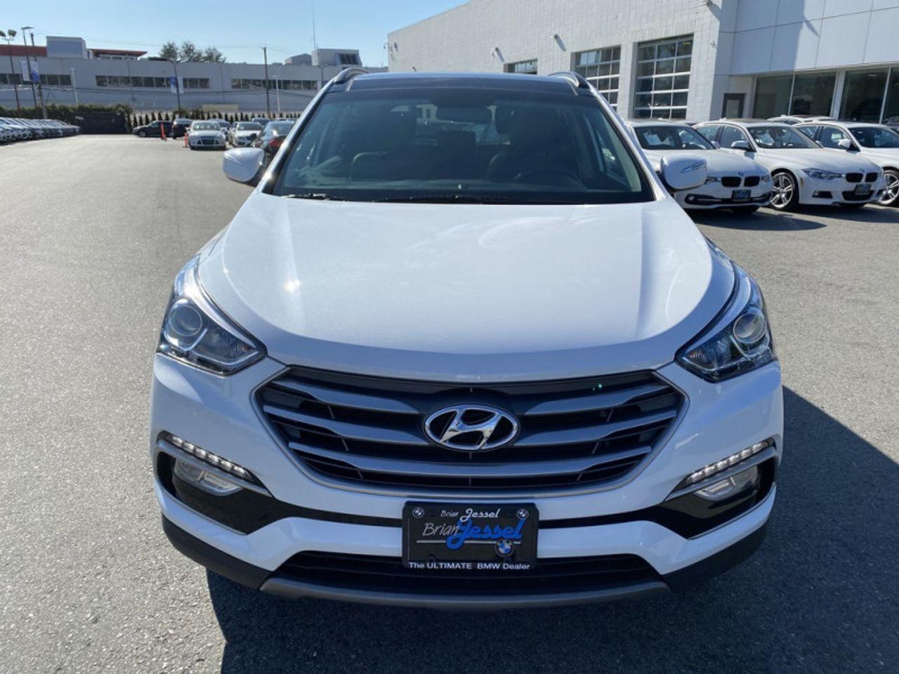 2017 Hyundai Santa Fe -1