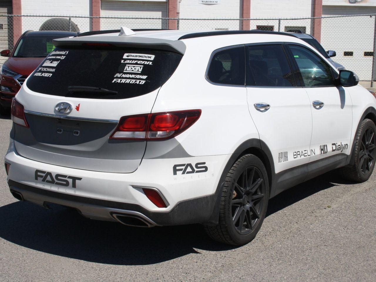 2017 Hyundai Santa Fe -3