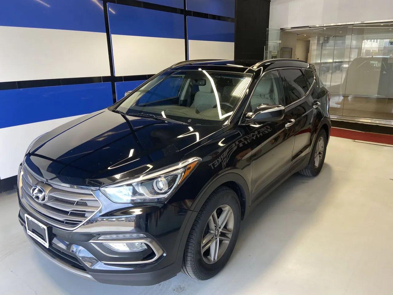 2017 Hyundai Santa Fe Luxury-3