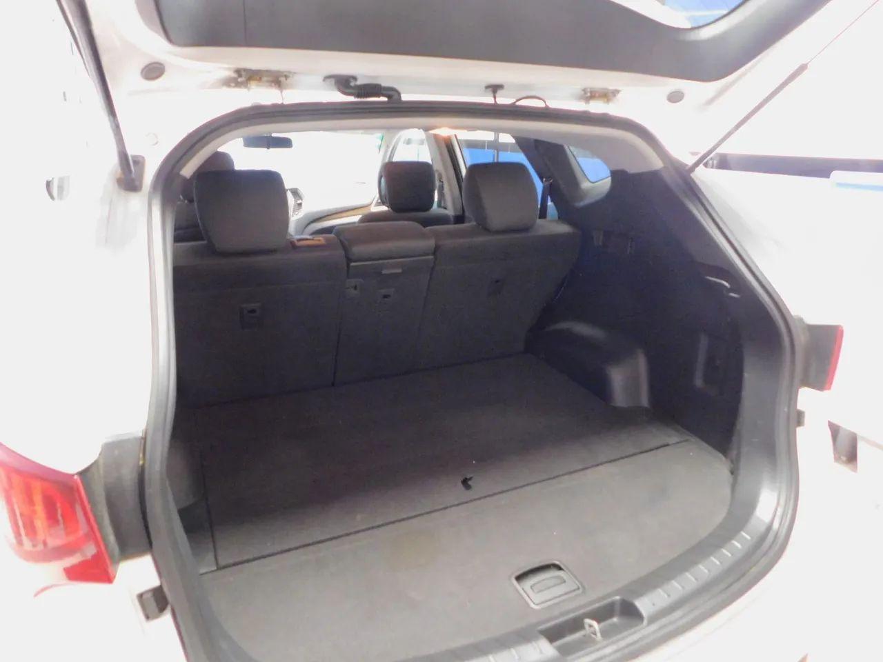 2017 Hyundai Santa Fe -4
