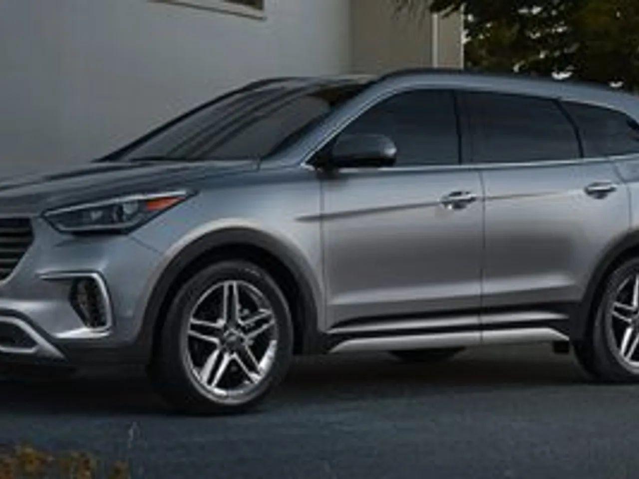 2017 Hyundai Santa Fe -0
