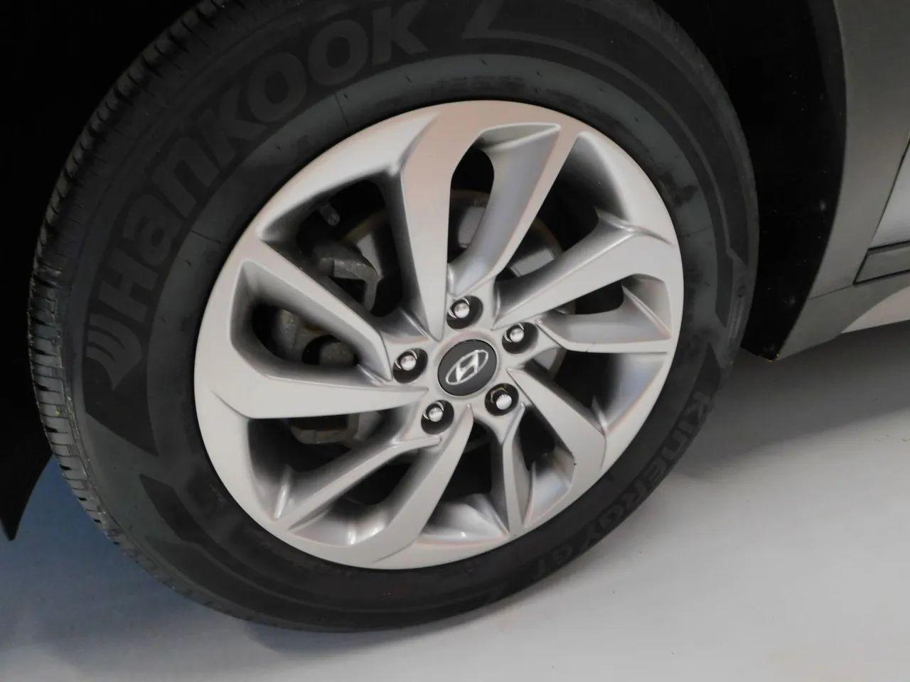 2017 Hyundai Tucson -3