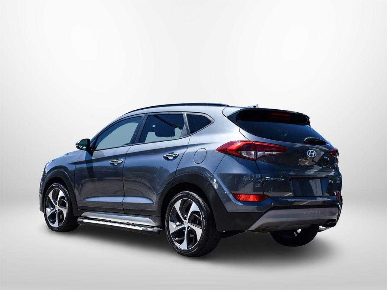 2017 Hyundai Tucson SE-3